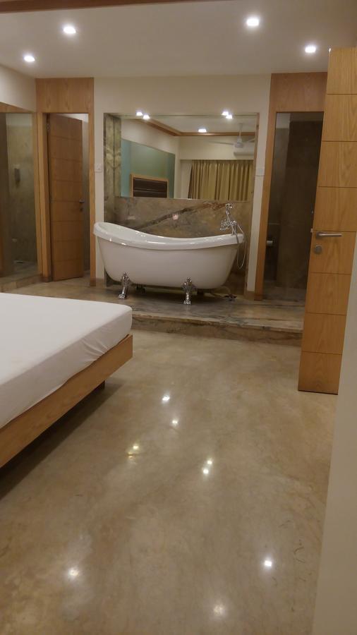 Hotel The Metropole Phase II Лонавала Екстериор снимка